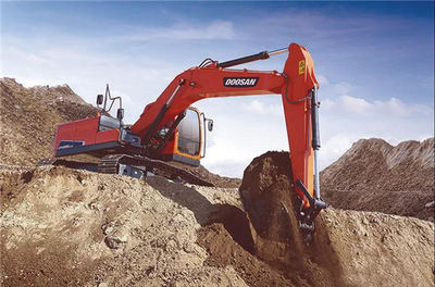 斗山工程机械向中国吉林省销售大批挖掘机